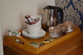 Coed-Y-Fron Guest House