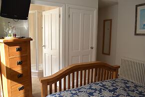 Coed-Y-Fron Guest House