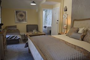 Coed-Y-Fron Guest House