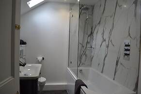 Coed-Y-Fron Guest House