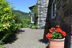 Coed-Y-Fron Guest House
