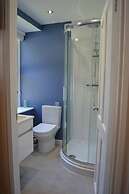 Coed-Y-Fron Guest House