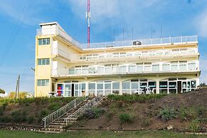 Sunrise Apartments Hotel