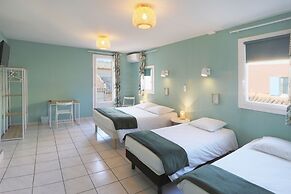 L'Aptois Hotel