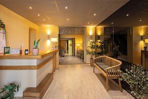 L'Aptois Hotel