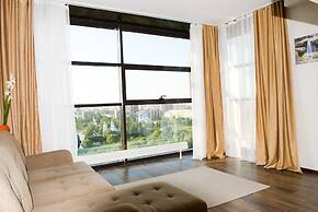 Panoramic Apartments S16