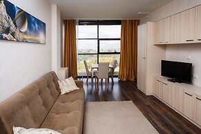 Panoramic Apartments S16