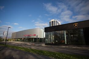 Panoramic Apartments S16