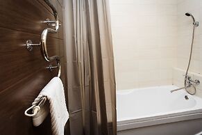 Panoramic Apartments S16