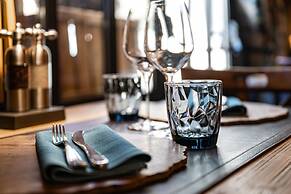 Hôtel Restaurant L'Oustaloun