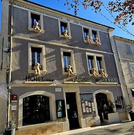 Hôtel Restaurant L'Oustaloun