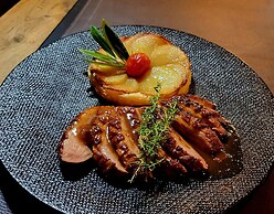 Hôtel Restaurant L'Oustaloun