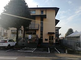 Bgy Airport House Grassobbio