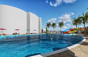 Deluxe Istanbul Resort Hotel