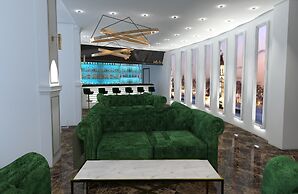 Deluxe Istanbul Resort Hotel