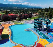 Mountain View Resort and Suites at Fairmont Hot Springs