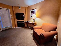 Mountain View Resort and Suites at Fairmont Hot Springs