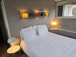 Castel Bayeux Guesthouse