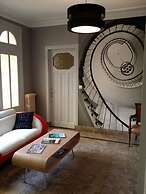 Castel Bayeux Guesthouse