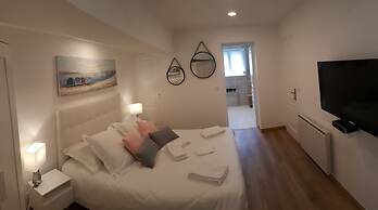 Castel Bayeux Guesthouse