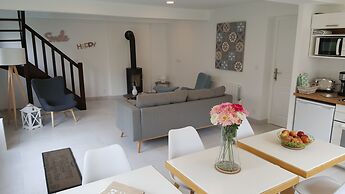 Castel Bayeux Guesthouse