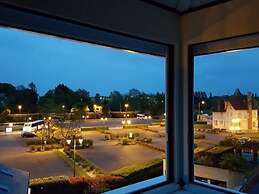 Castel Bayeux Guesthouse