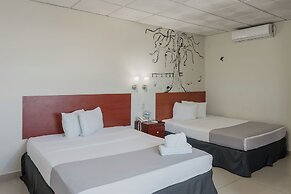 Hotel Windsor Plaza