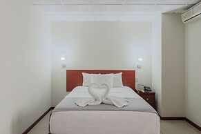 Hotel Windsor Plaza