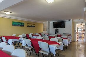 Hotel Windsor Plaza