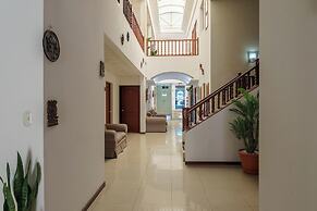 Hotel Windsor Plaza