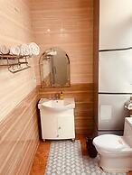 Yama Hotel & Rooftop Bar