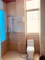 Yama Hotel & Rooftop Bar