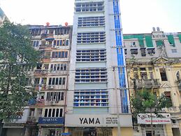 Yama Hotel & Rooftop Bar