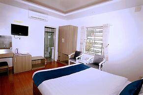 Cat Ba Central Hotel II - Hostel