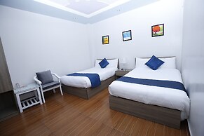 Cat Ba Central Hotel II - Hostel