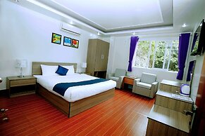 Cat Ba Central Hotel II - Hostel