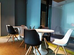 Roomy at Bukit Bintang