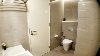 Roomy at Bukit Bintang