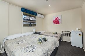 Riverside Lodge Paihia