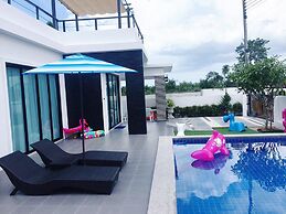 @CHAIN Pool Villa