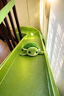 Jumping Hostel