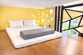 Jumping Hostel