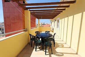 C7 - 3 Bed Luxury Penthause by DreamAlgarve