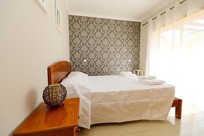 C7 - 3 Bed Luxury Penthause by DreamAlgarve