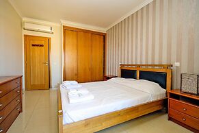 C7 - 3 Bed Luxury Penthause by DreamAlgarve