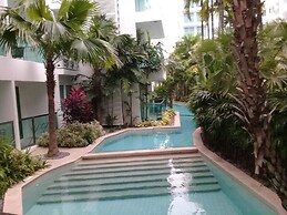 Amazon Residence Condo by MaiNot