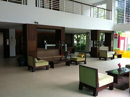 The Kris Condo by Knock-Knock