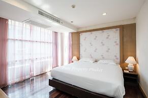 The Kris Condo by Knock-Knock