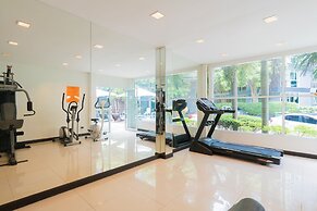 The Kris Condo by Knock-Knock