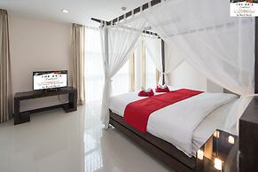 The Kris Condo by Knock-Knock